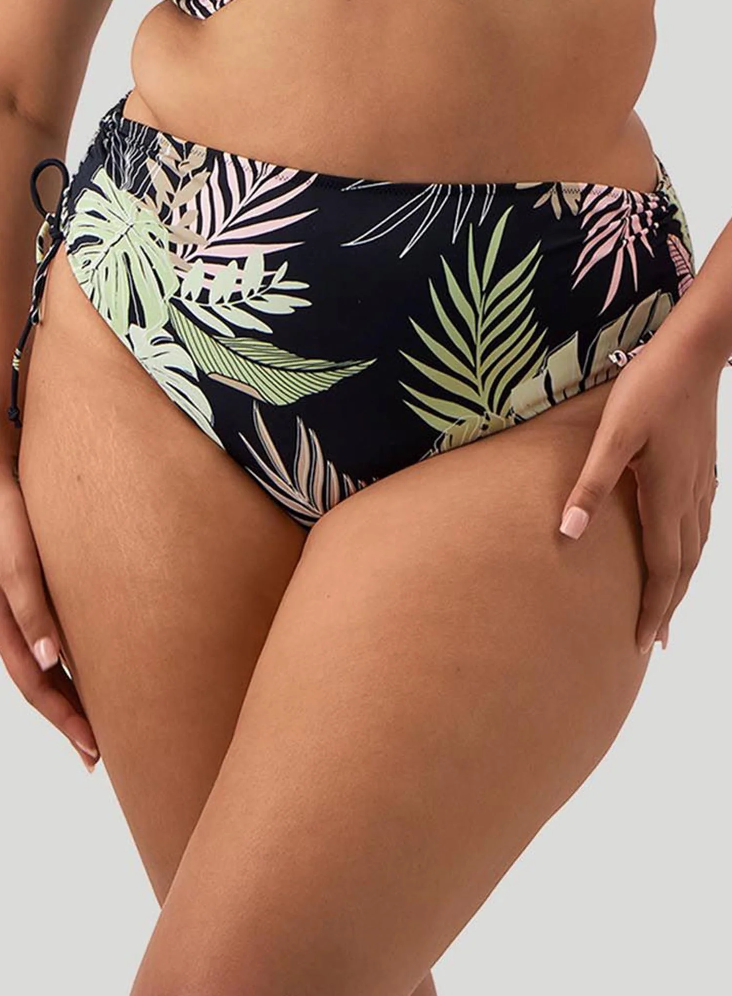 Elomi Swim: Tropical Retreat Adjustable Bikini Black - Image 3