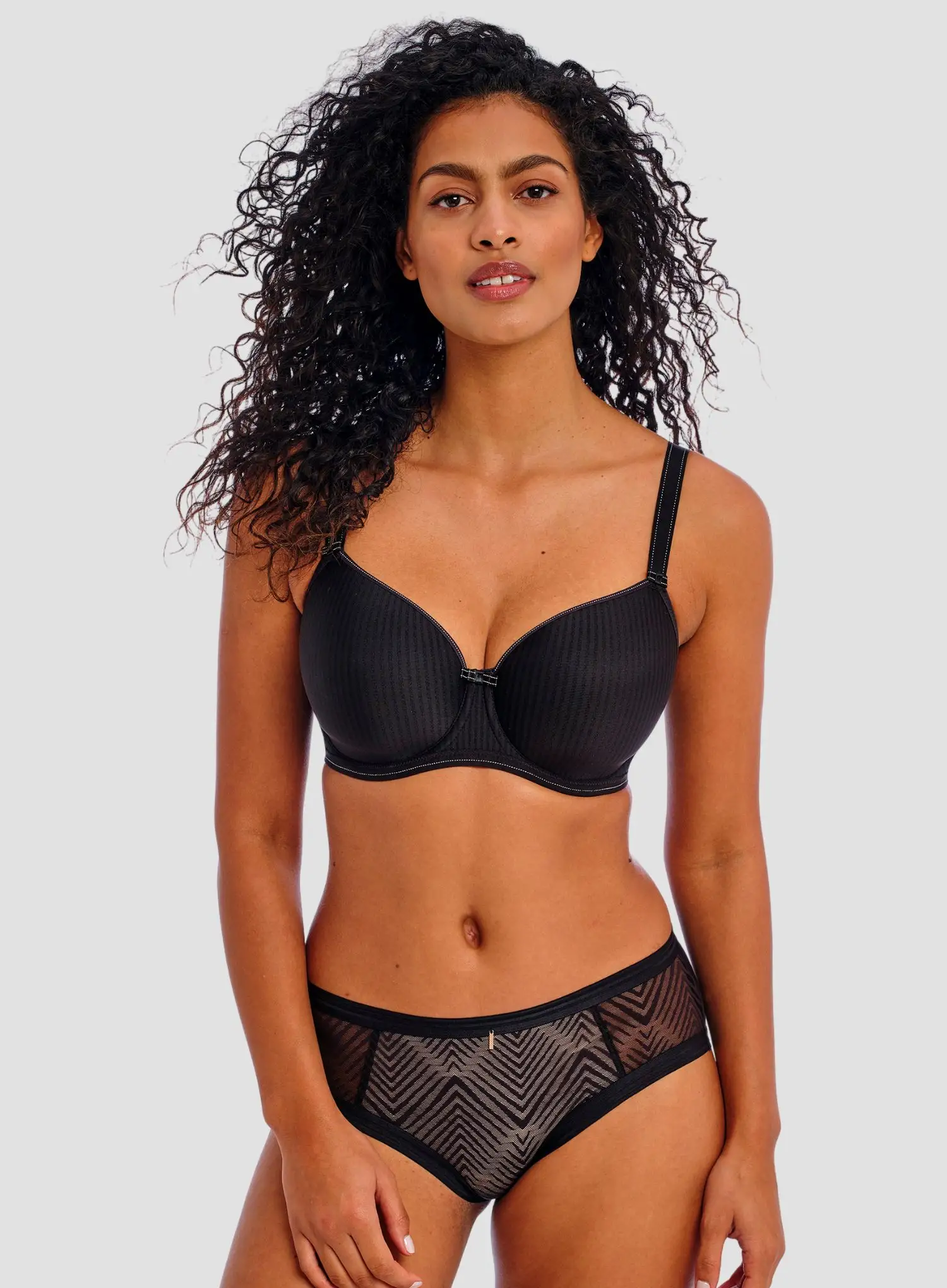 Freya: Idol Underwire Moulded Balcony Bra Black - Image 2