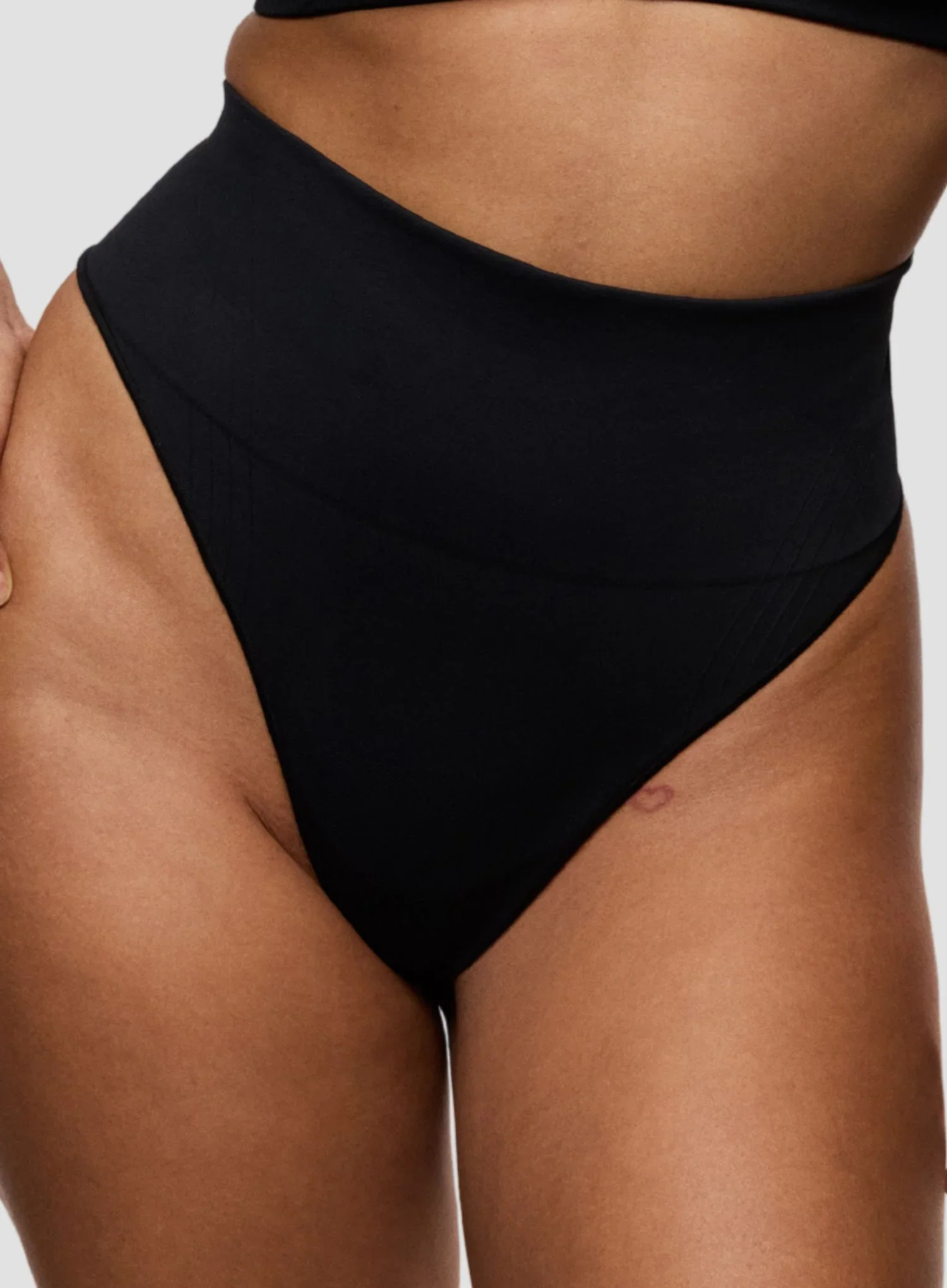 Primadonna: Nudda High Waist Shaping Thong Black - Image 5