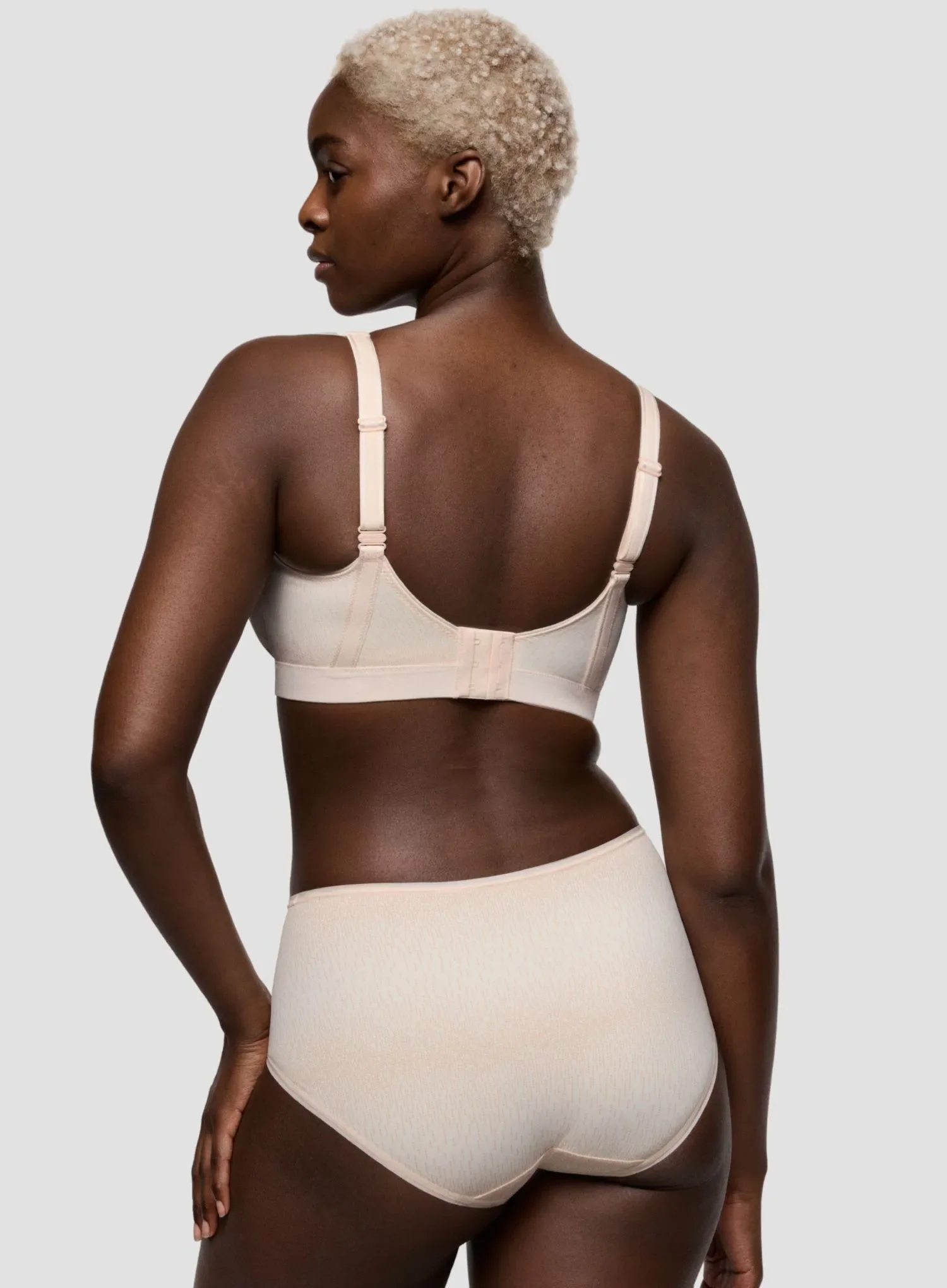 Primadonna Sport: The Gym Non Padded Non Wired Sports Bra Venus - Image 3