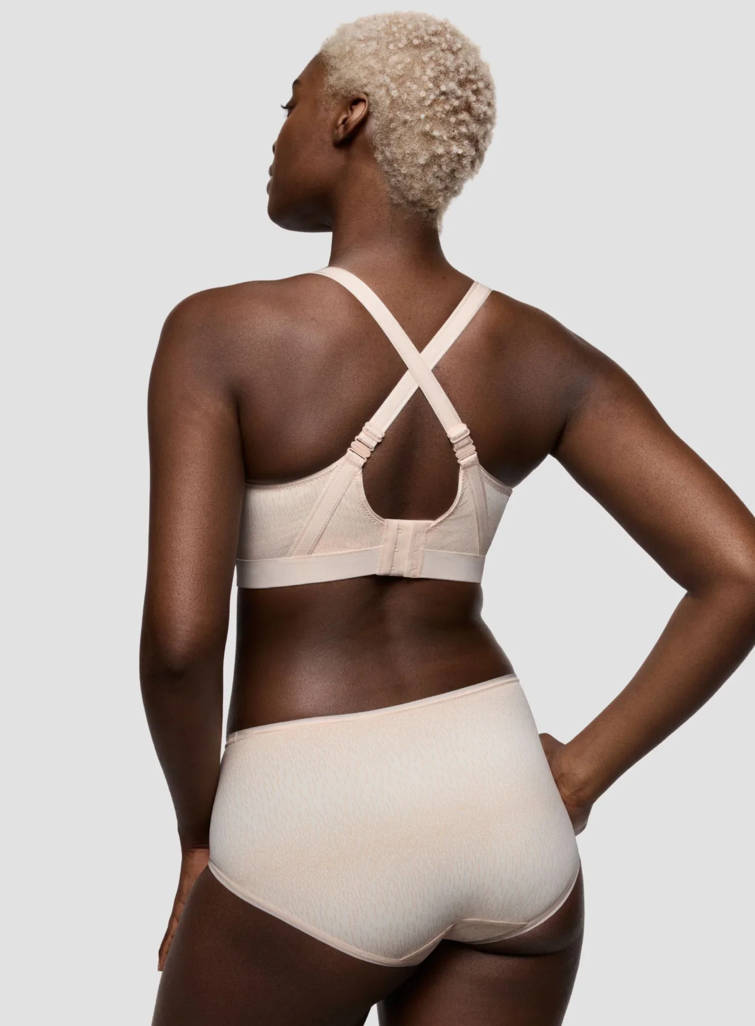 Primadonna Sport: The Gym Non Padded Wired Sports Bra Venus - Image 3