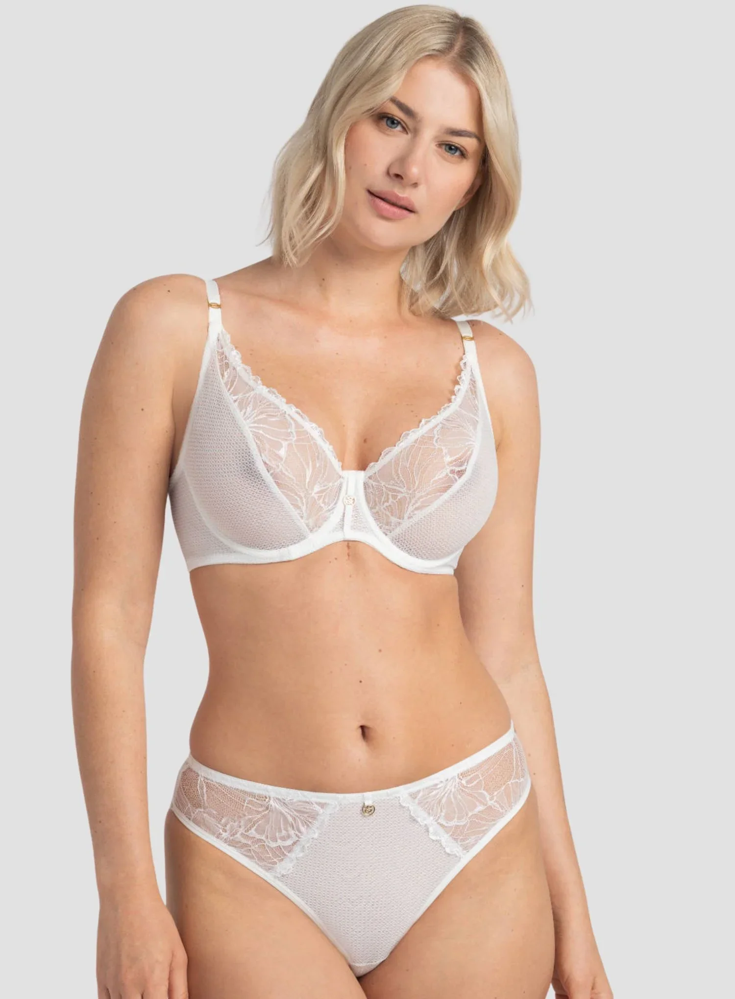 Samanta Lingerie: Harmony Thong Cream
